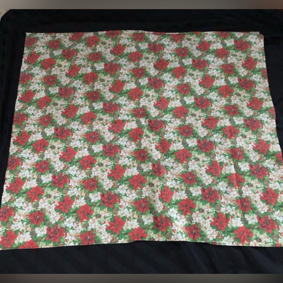 Vtg Holiday Print Tablecloth - Picture 5 of 6